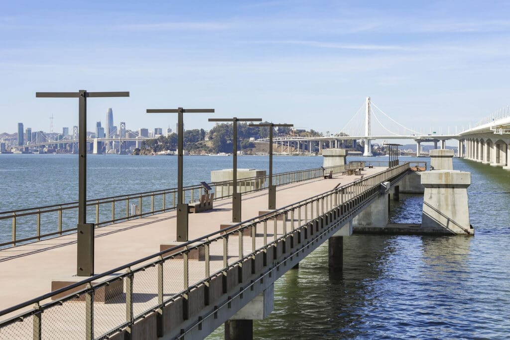 Applications | Railings with Mesh   Cablemesh.us