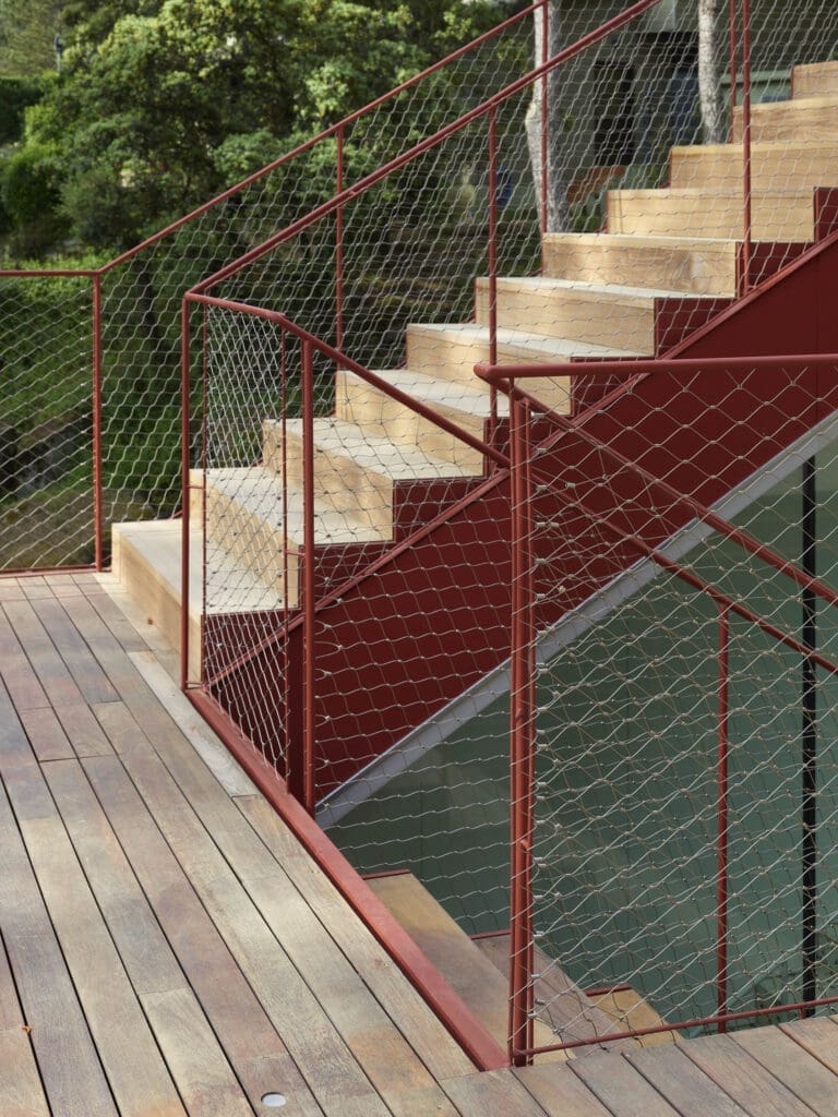 Applications | Staircases Cablemesh.us