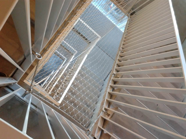 Applications | Staircases Cablemesh.us