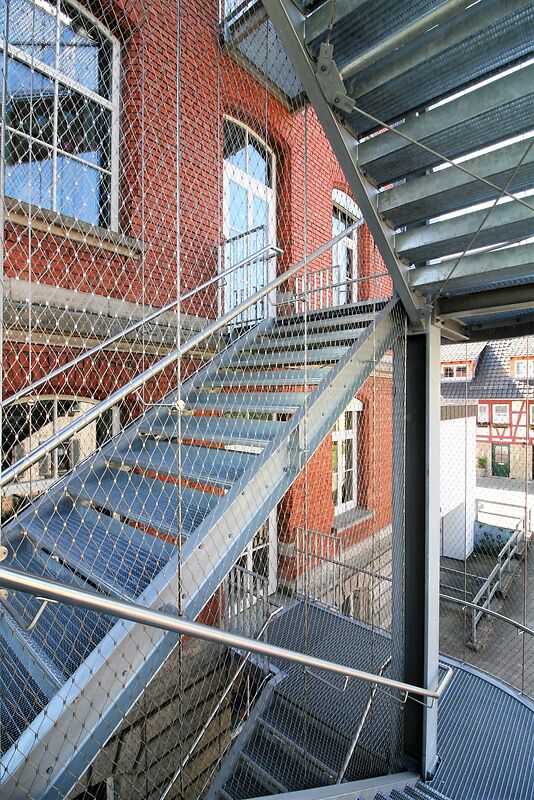 Applications | Staircases Cablemesh.us