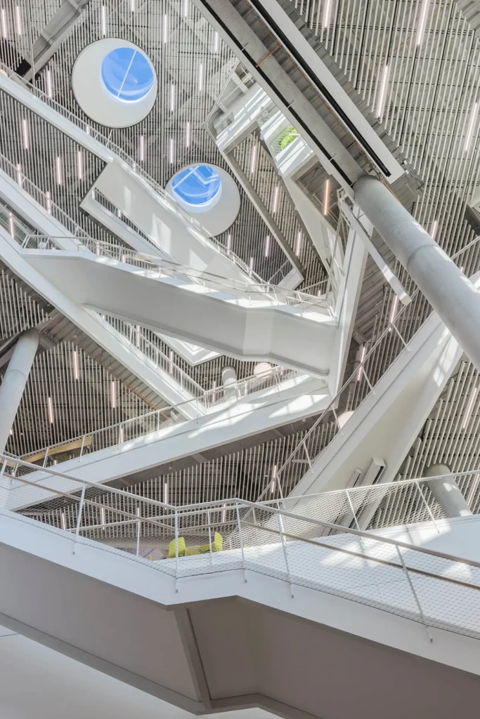 Applications | Staircases Cablemesh.us