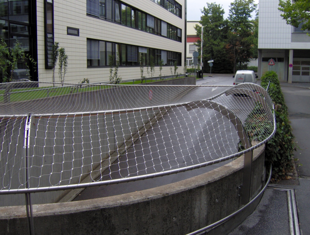 Applications | Horizontal Fall Protection   Cablemesh.us